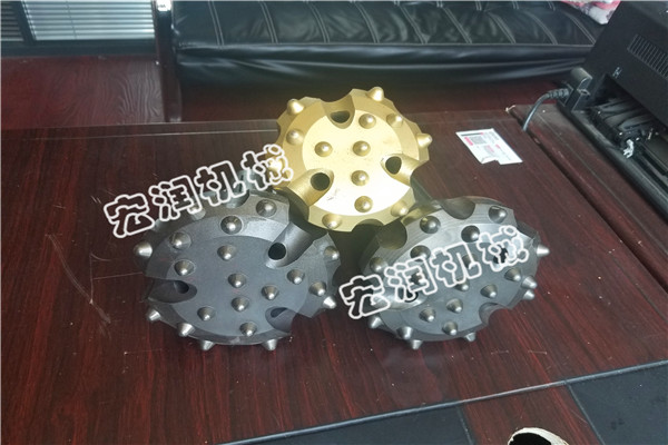 陜西護欄鉆孔機注意事項？宏潤