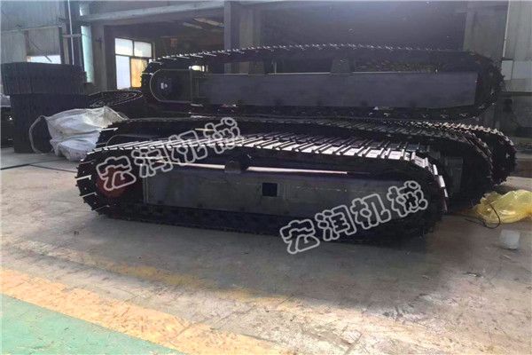 履帶底盤(pán)加工訂做？宏潤(rùn)機(jī)械